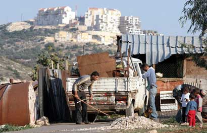 Les travailleurs palestiniens exploités dans les usines des colonies cisjordaniennes