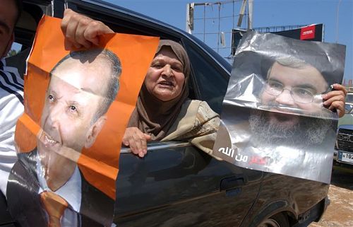 14 août 2015 : la résistance et le peuple libanais commémorent la victoire de la Guerre de Tammouz (juillet) 2006
