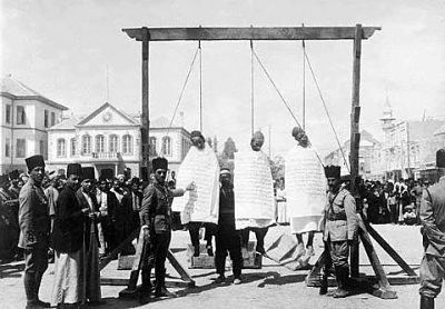 Le 17 juin 1930 à Akka, le 'Mardi Rouge' et l'exécution des martyrs Fouad Hijazi, Mohammad Jamjoum et Ata Al-Zeir. Pas d'oubli, pas de pardon