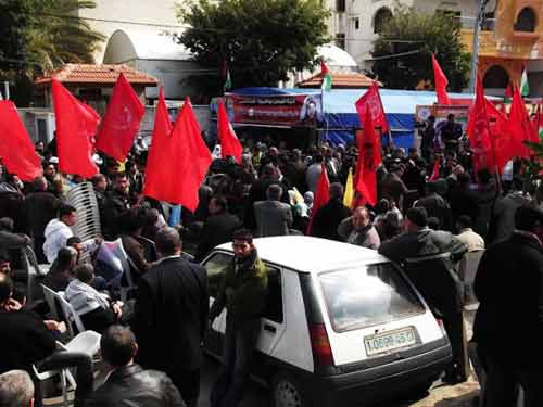 Drapeaux rouges sur Gaza : rassemblement de la gauche palestinienne pour Hana Shalabi