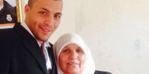 Un Palestinien tué, enterré deux heures après de peur que son corps ne soit détenu (vidéo)