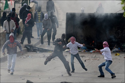Journée de la colère : Affrontements entre l'occupation et les Palestiniens - des dizaines de blessés et d'arrestations
