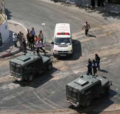 Les Forces d'Occupation Israélienne tirent sur des civils à un checkpoint, démolissent des maisons à Naplouse