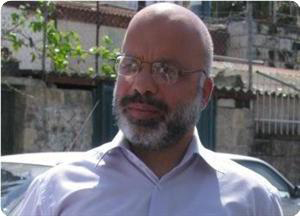 L'occupation envahit la maison et le bureau du député Maqdissin Ahmed Atoune à Jérusalem, et kidnappe le fils du député Mohamed Moutlak Abou Jahichah à côté d'Hébron