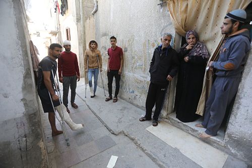 Les cinq frères Abu Jazar blessés lors des manifestations à Gaza
