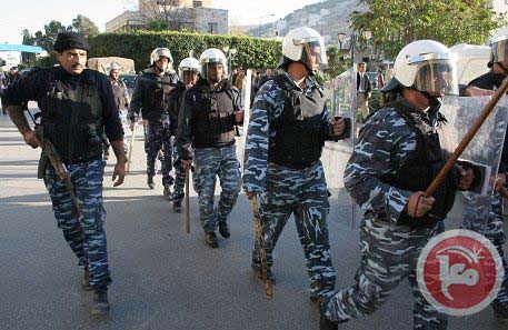 Affrontements entre les manifestants palestiniens et les forces de sécurité de l\'AP à Naplouse (vidéo)
