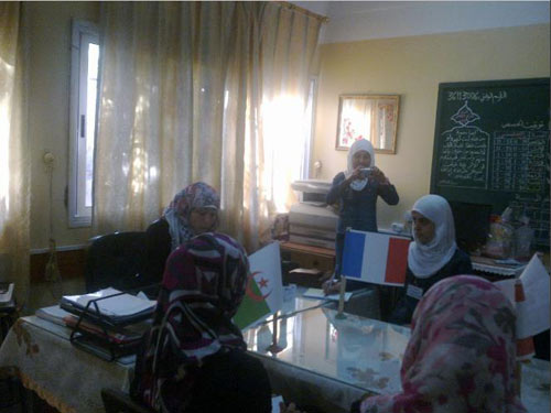 Cris du coeur d'une jeune fille palestinienne - Interview réalisé par les élèves [niveau intermédiaire] du Centre de Ressources du Collège Ramla, à Gaza
