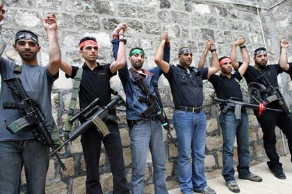 Les factions palestiniennes déclarent leur soutien à la résistance contre l’occupation israélienne et le refus du retour à des négociations stériles