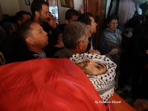 Funérailles de Mustafa Tamimi, à Nabi Saleh, le 11 décembre 2011 (vidéos)