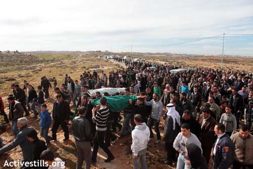 Funérailles de deux enfants, à Sa'ir, 07.03.2012
