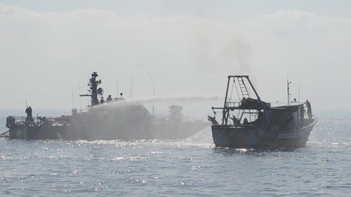 Constamment pris sous le feu des Israéliens, les pêcheurs de Gaza organisent un sit-in de protestation : Gardons libre la mer de la Terre Sainte !