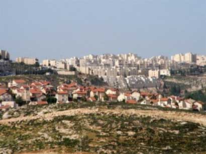 Olmert approuve une modification de la route du mur pour inclure des colonies