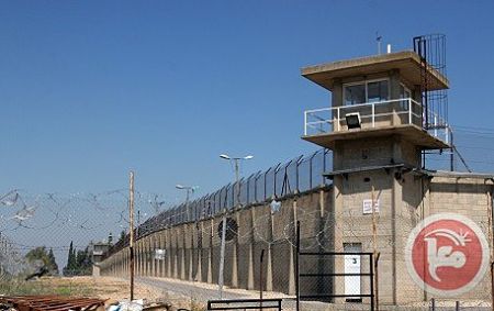 Selon une organisation de Défense des Droits de l’Homme : Les forces israéliennes mènent un raid à la prison d’Ashkelon