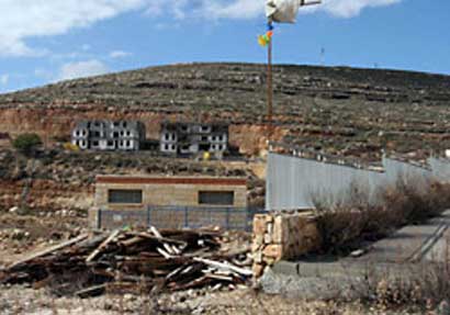 Le Premier Ministre donne son accord à la construction de 750 logements dans la colonie de Givat Ze'ev