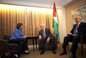 L'Union européenne demande à la délégation palestinienne à l'ONU de ne pas recourir à la Cour pénale internationale