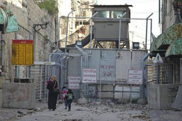 « C'est devenu une prison » : La ghettoïsation d'al-Khalil/Hébron