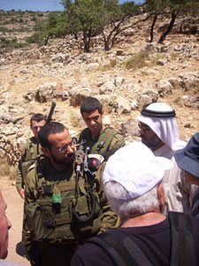 Wadi Qana, village menacé de destruction totale, manifeste contre le système israélien d'apartheid