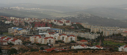 La colonie sioniste d’Ariel déverse ses égouts sur une ville palestinienne