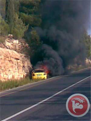 Des colons jettent des cocktails Molotov sur une voiture palestinienne près d'Hébron : 5 blessés