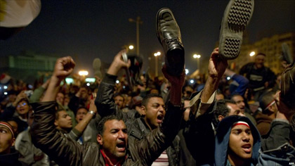Jour 18 de la révolution égyptienne : le peuple demande à l'armée de prendre position