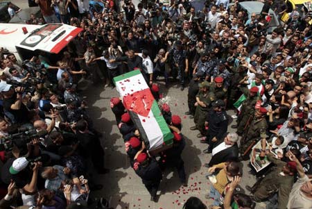 Des funérailles nationales à Gaza pour l’activiste italien assassiné