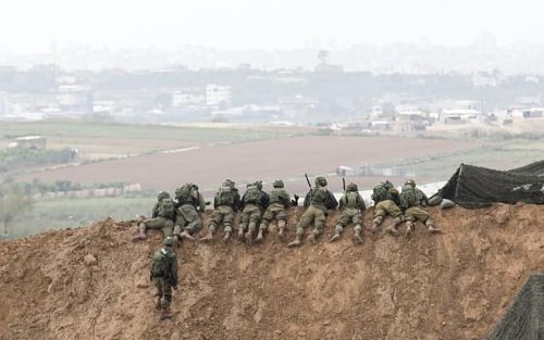 Comment les « règles d'engagement » israéliennes autorisent les soldats à  tirer dans le dos des enfants palestiniens