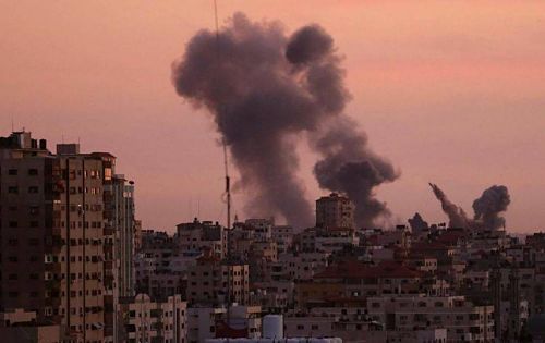 Dix raids israéliens sur la bande de Gaza
