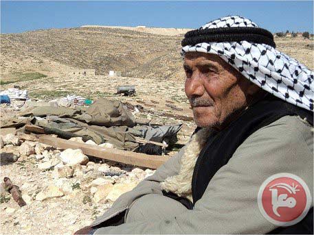 Démolition à Khirbet al-Rahwa, 120 personnes 'déplacées'