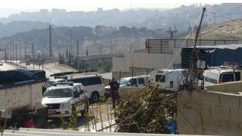 L'occupation installent des mobile-homes à l'est de Bethléem