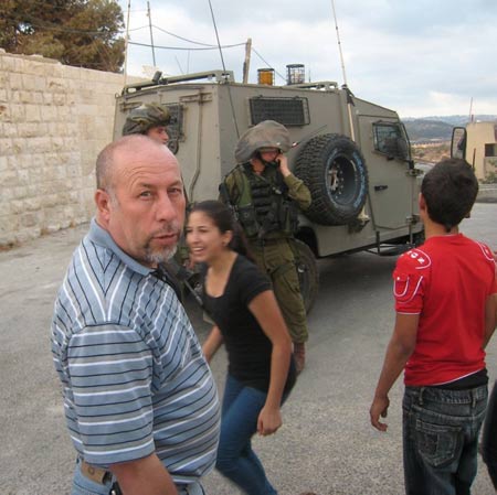 L'armée arrête le leader des manifestations à Nabi Saleh