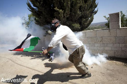 Vendredi 13 juillet : Des centaines de manifestants à Bil'in, Ni'ilin, Kufr Qaddoum et Nabi Saleh
