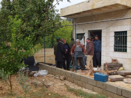 Rassemblement de protestation ce matin à 7h à Sheikh Jarrah, devant la maison al-Kurd volée par des colons